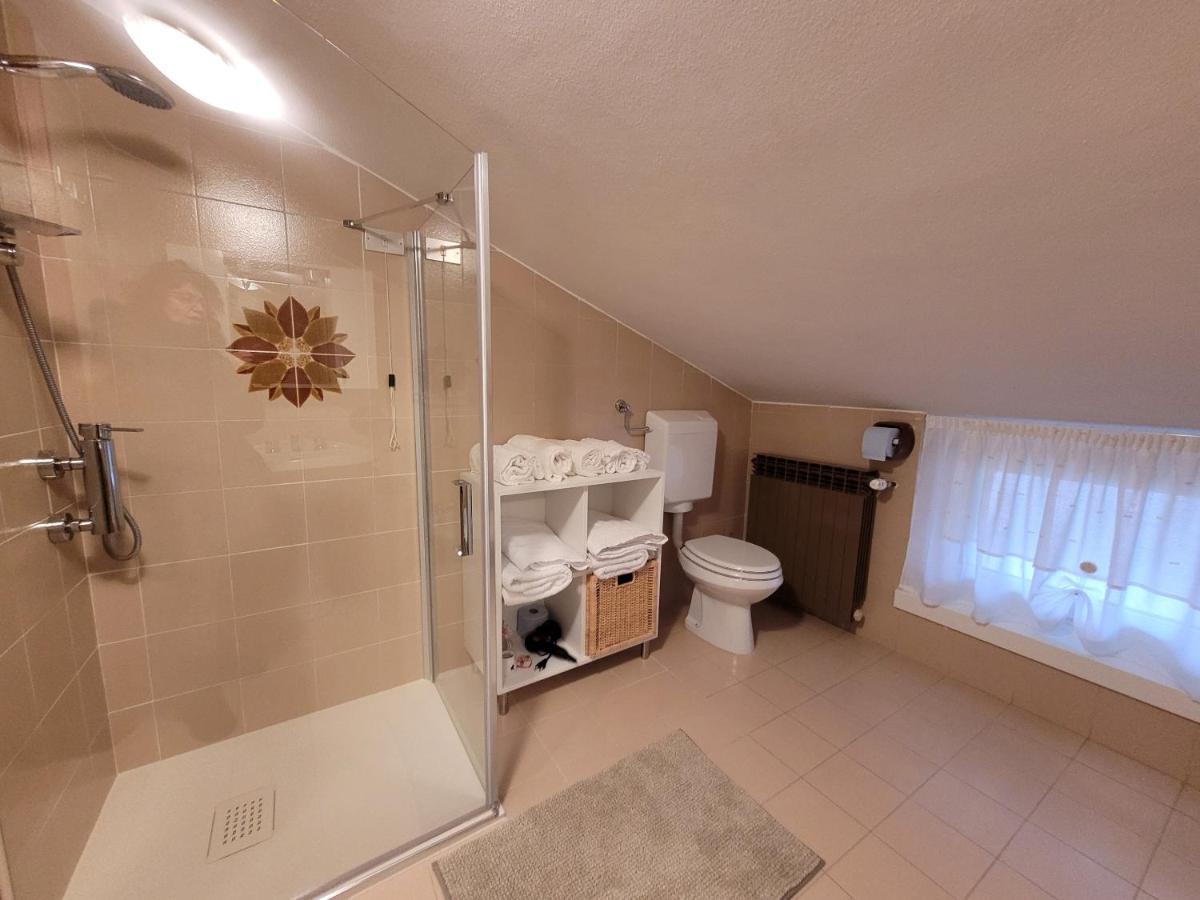 Attic House Mountain Lake Iseo Hospitality Bossico Bagian luar foto